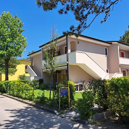 Adriella Apartments Bibione Exterior photo
