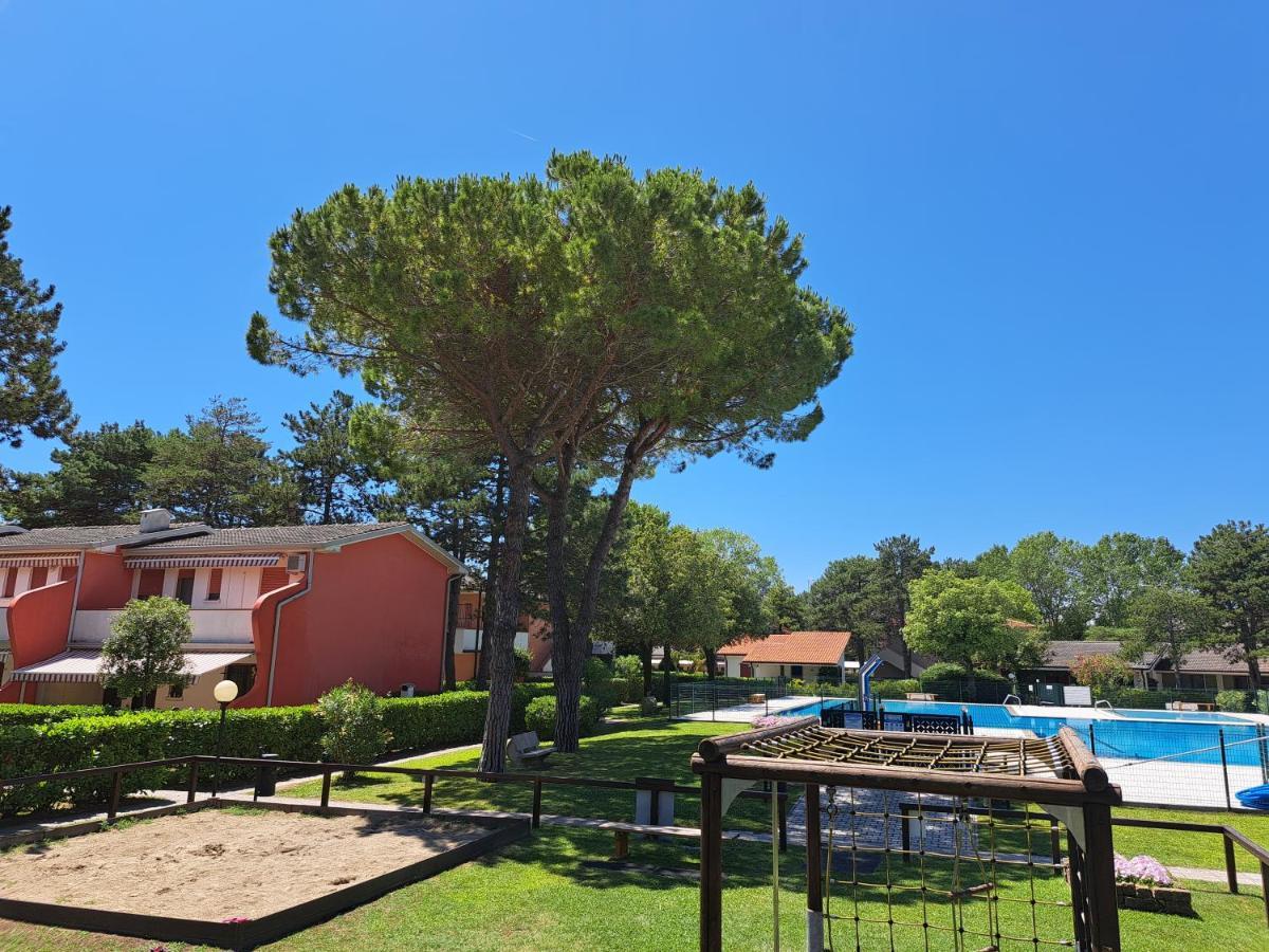Adriella Apartment