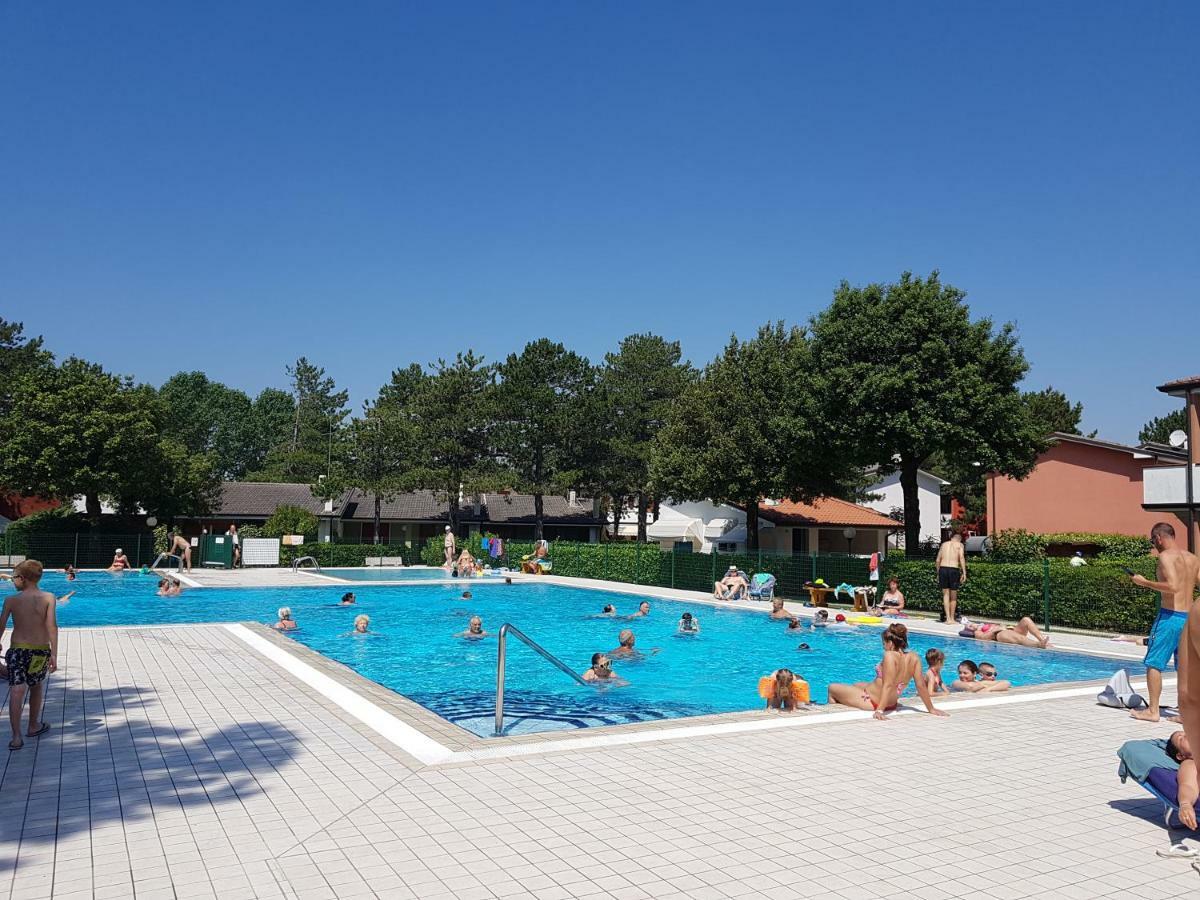 Adriella Appartement *