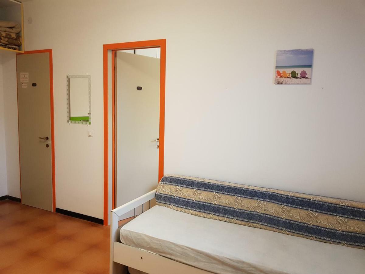 Adriella Apartment *